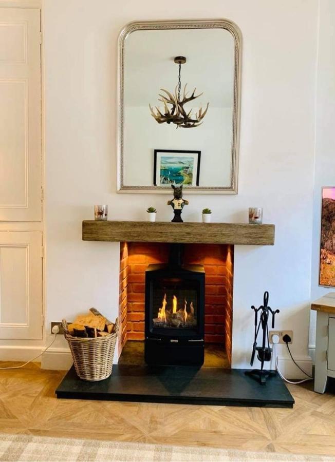 Woodland Cottage - Private Courtyard - Pet Friendly Retreat In The Heart Of Windermere Dış mekan fotoğraf