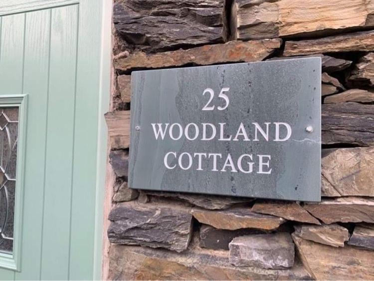 Woodland Cottage - Private Courtyard - Pet Friendly Retreat In The Heart Of Windermere Dış mekan fotoğraf