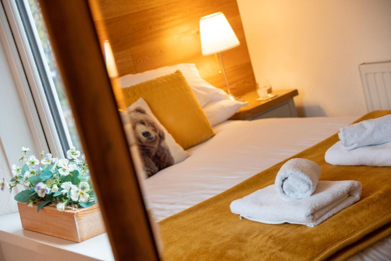 Woodland Cottage - Private Courtyard - Pet Friendly Retreat In The Heart Of Windermere Dış mekan fotoğraf